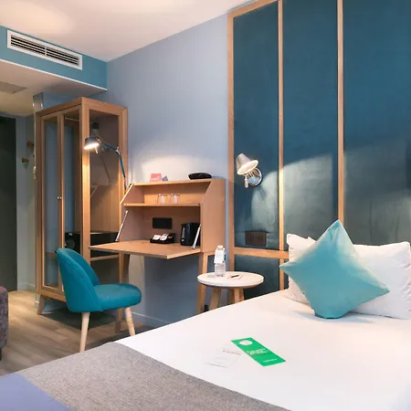 Quality Hotel&suites Bercy Bibliothèque By Happyculture 3*