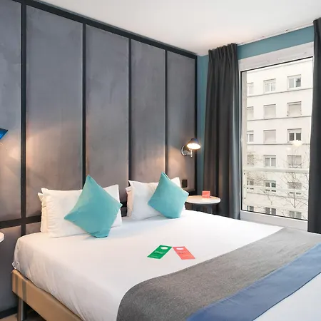 Quality Hotel&suites Bercy Bibliothèque By Happyculture Paris