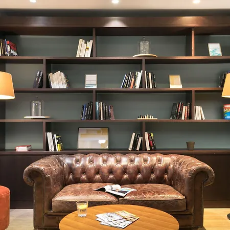 Hotel Quality Hotel&suites Bercy Bibliothèque By Happyculture